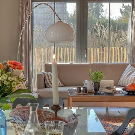 Traumhaff - Strandhaus Am Achterwasser. Design Und Kunst Auf Usedom, Mit Kamin Und Sauna Quilitz