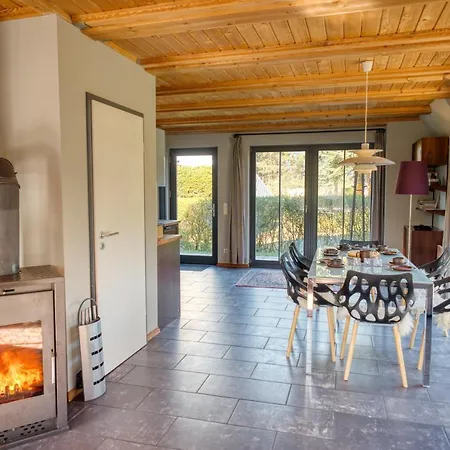 Traumhaff - Strandhaus Am Achterwasser. Design Und Kunst Auf Usedom, Mit Kamin Und Sauna *