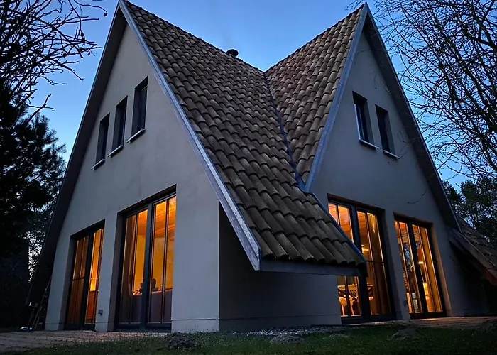 Traumhaff - Strandhaus Am Achterwasser. Design Und Kunst Auf Usedom, Mit Kamin Und Sauna Σπίτι διακοπών Quilitz